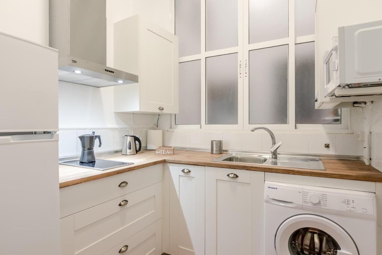 Avanti La Campana, Con Un Balcon Que Te Enamorara Del Ambiente De