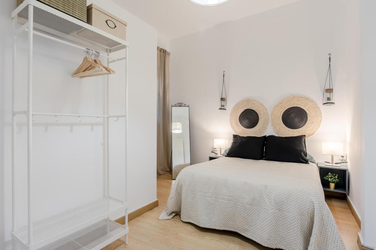 Avanti La Campana, Con Un Balcon Que Te Enamorara Del Ambiente De Appartement *
